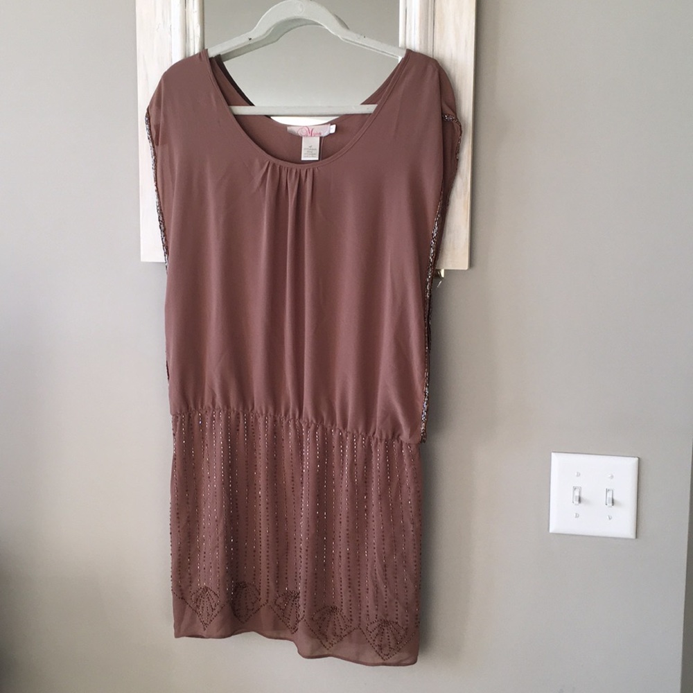 Taupe mini dress with sequins skirt